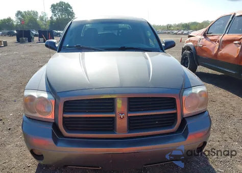 2007 Dodge Dakota Slt from USA, damaged, VIN 1D7HW48K17S141534